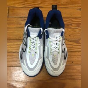 New Balance Fresh Foam, Court Rally women’s size 7.5 tennis shoes